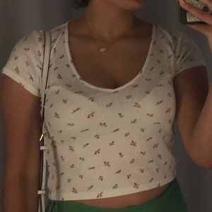 Floral crop top shirt